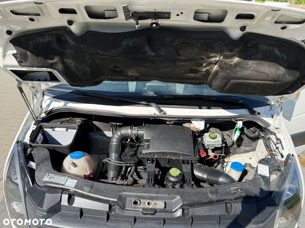Volkswagen Crafter - 11