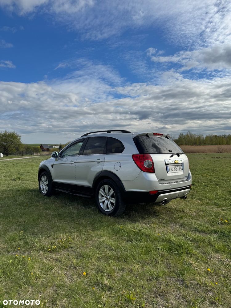 Chevrolet Captiva 2.0 d High - 6