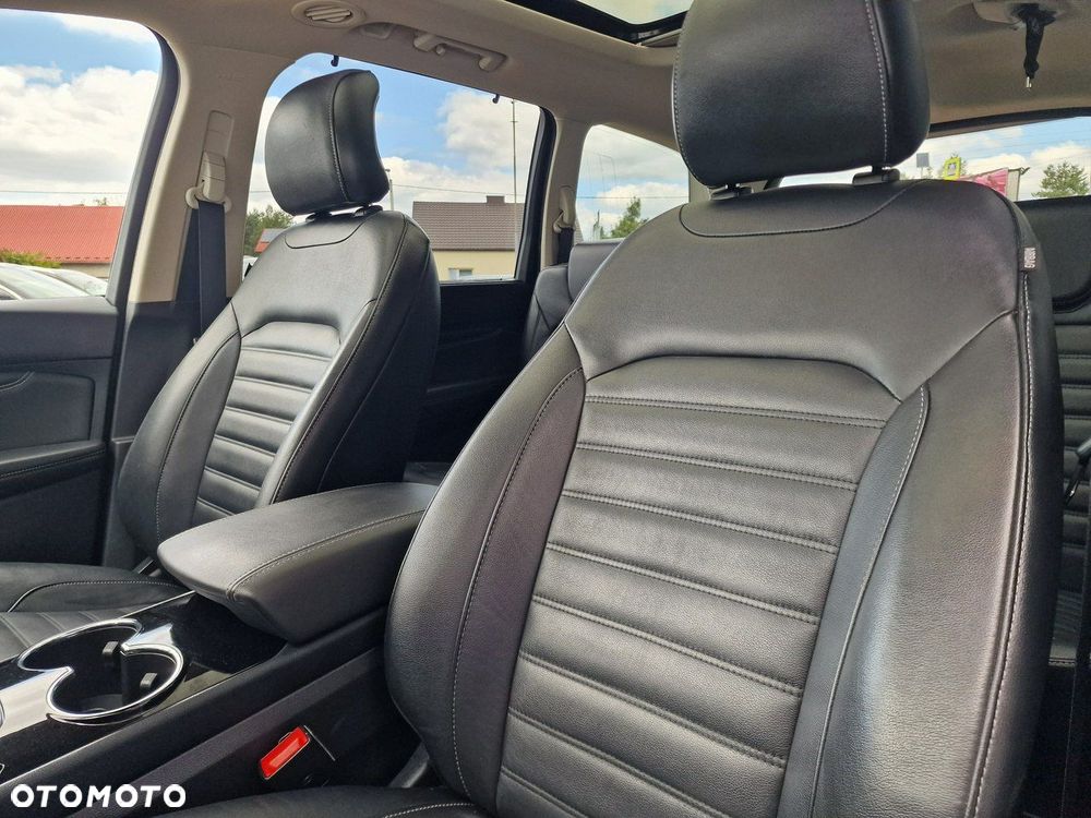 Ford Galaxy 2.0 TDCi Titanium - 15