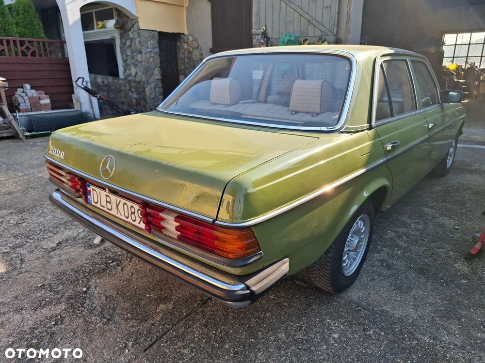 Mercedes-Benz W123 - 6