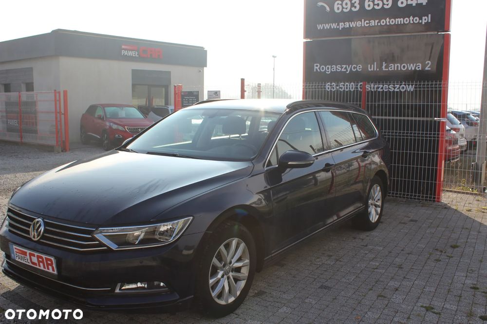 Volkswagen Passat Variant 1.6 TDI SCR DSG Comfortline - 9