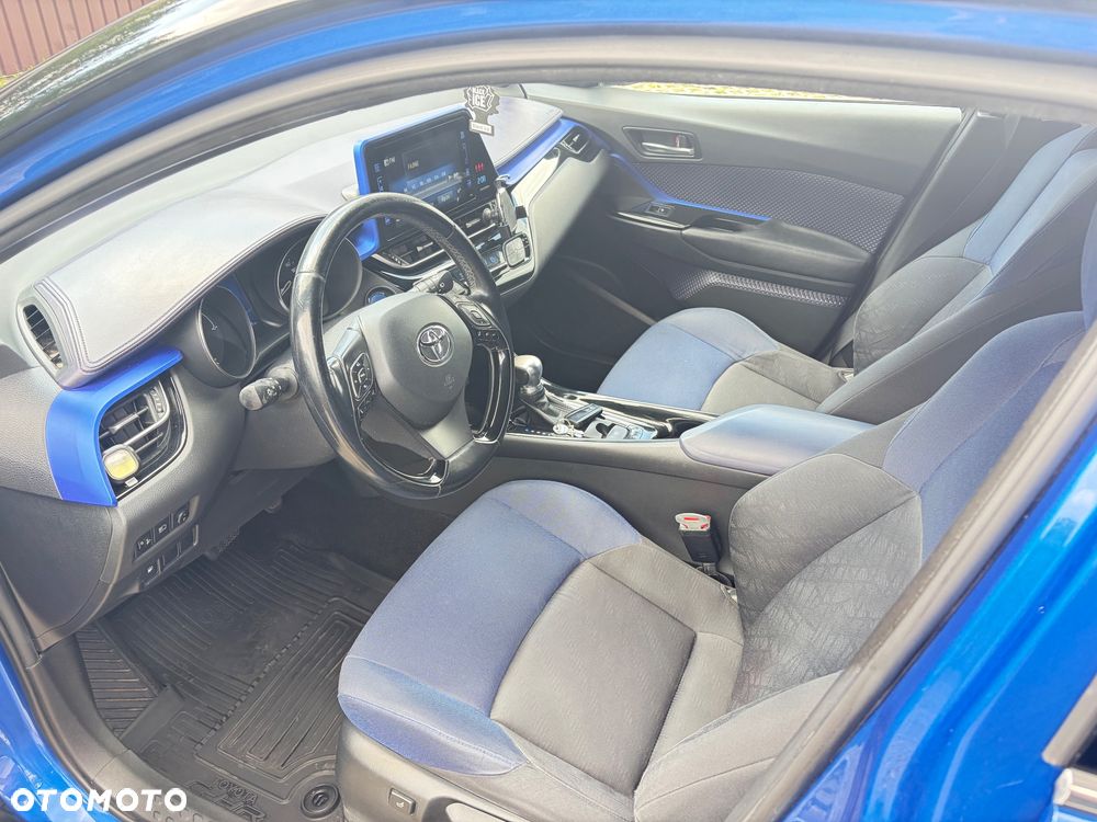 Toyota C-HR - 14
