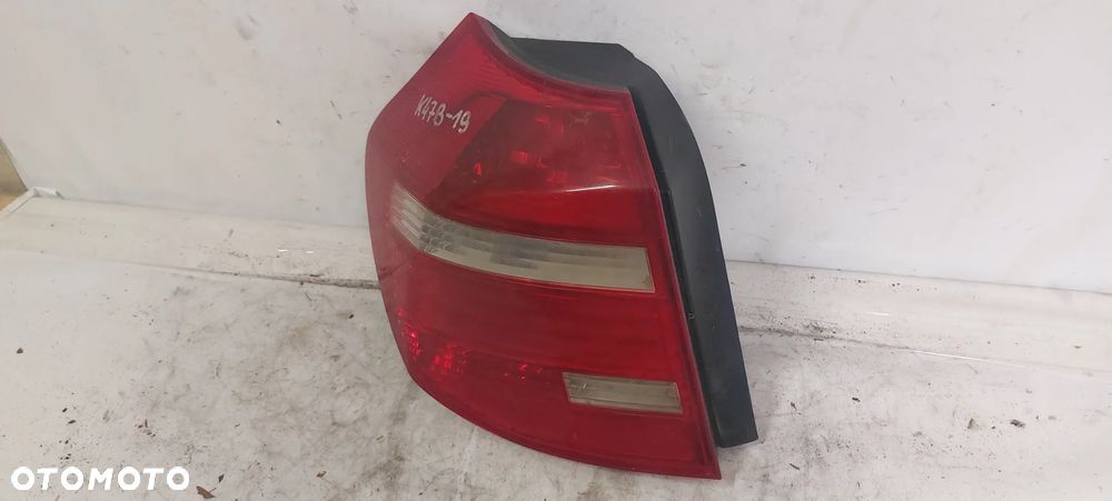 .  TYL TYLNA LAMPA LEWA BMW 1 E87 LIFT - 2