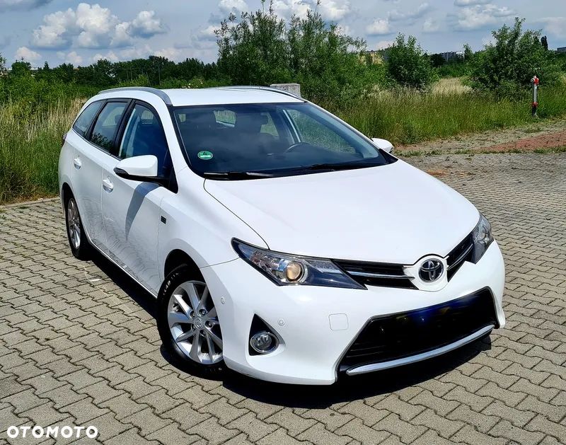 Toyota Auris 2.0 D-4D Prestige - 1