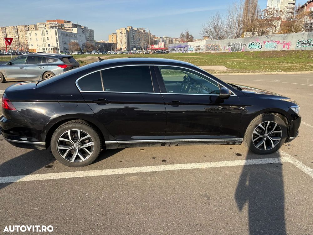 Volkswagen Passat - 4