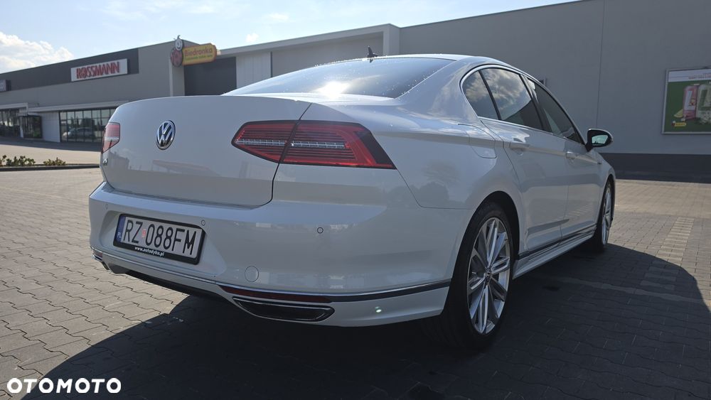 Volkswagen Passat - 3