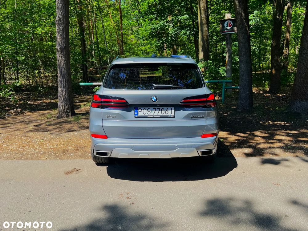 BMW X5 xDrive40i - 8