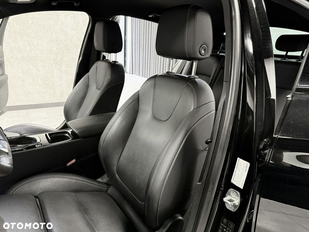 Opel Insignia - 24