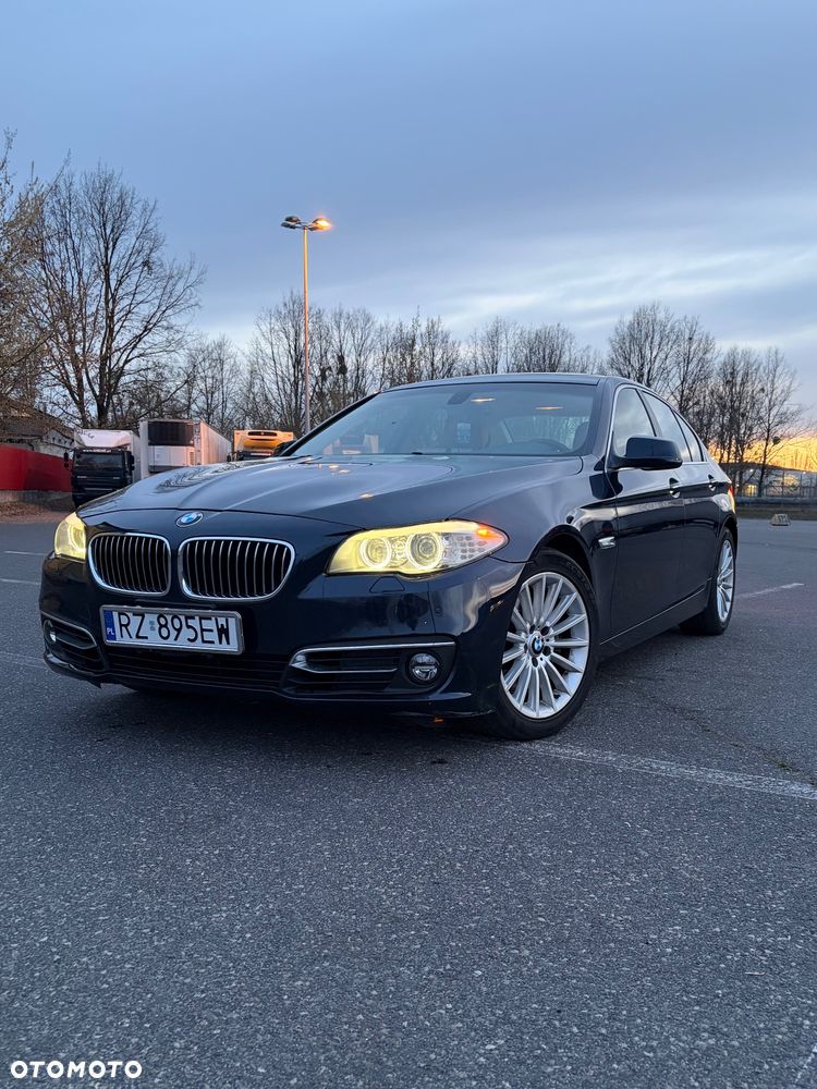 BMW Seria 5 535i Luxury Line - 1