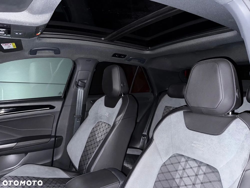 Volkswagen T-Roc 1.5 TSI R-Line DSG - 33