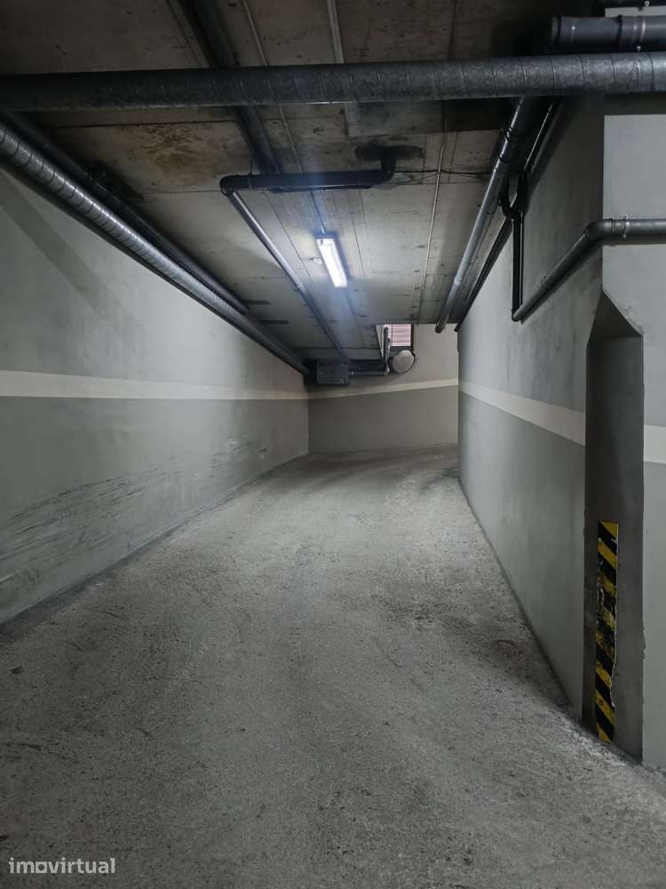 Lugares de Garagem à Venda – Matosinhos Sul - Grande imagem: 4/11