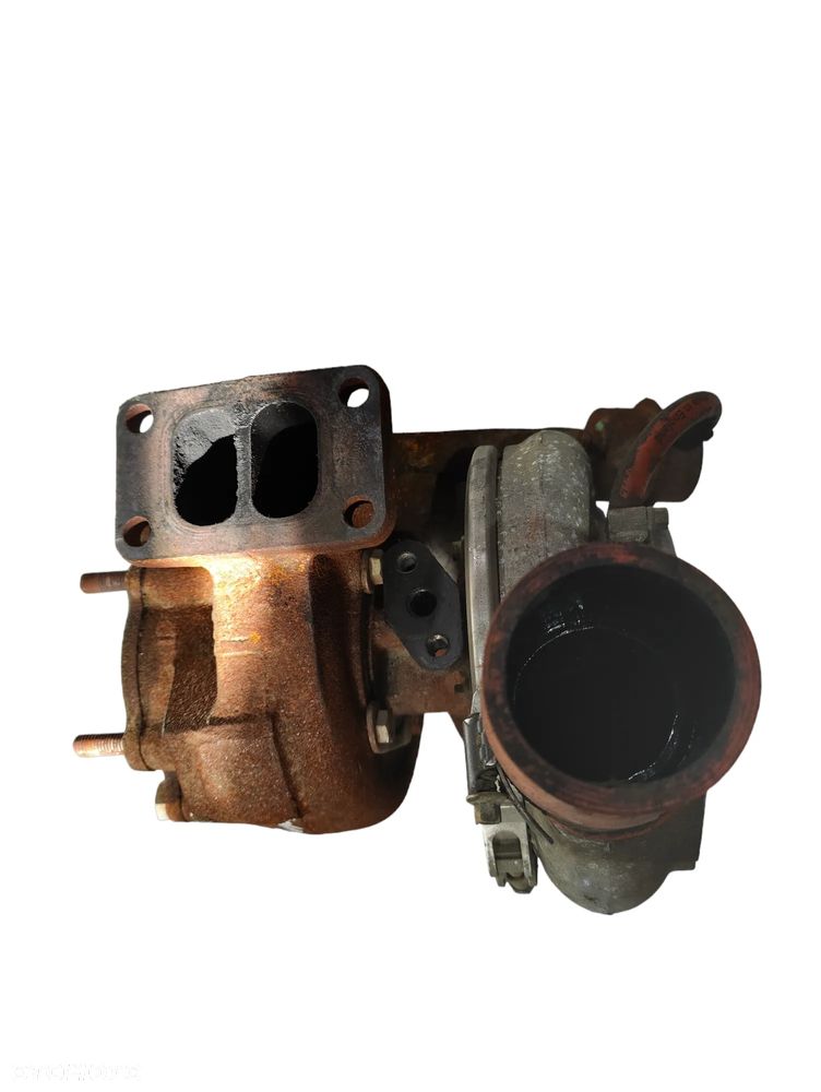 TURBOSPĘŻARKA TURBINA MAN D0826 LF17 - 4