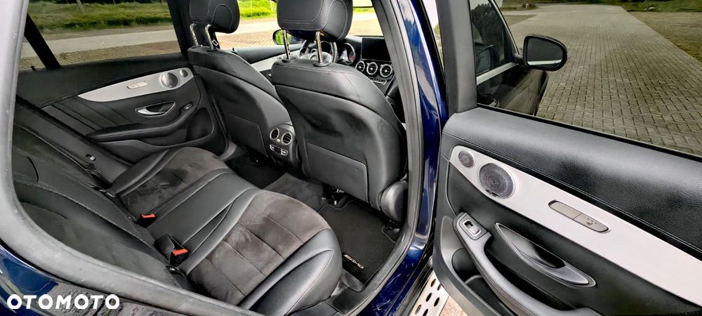 Mercedes-Benz GLC - 14