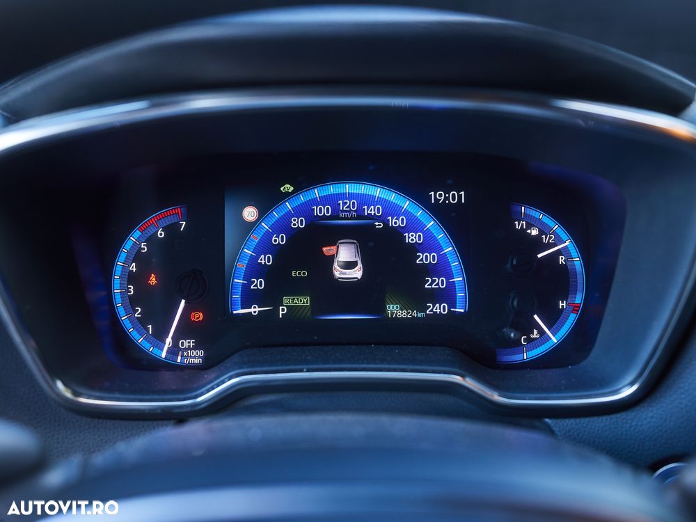 TOYOTA Corolla 2022 — imagine 23