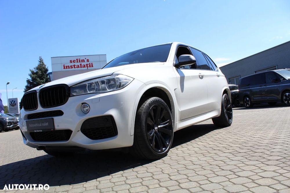BMW X5 M M50d - 12