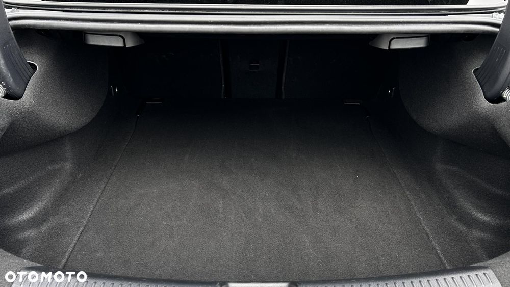 Mercedes-Benz CLA 200 AMG Line 7G-DCT - 21