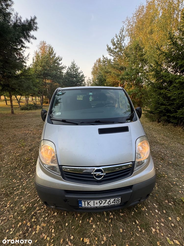 Opel Vivaro - 12