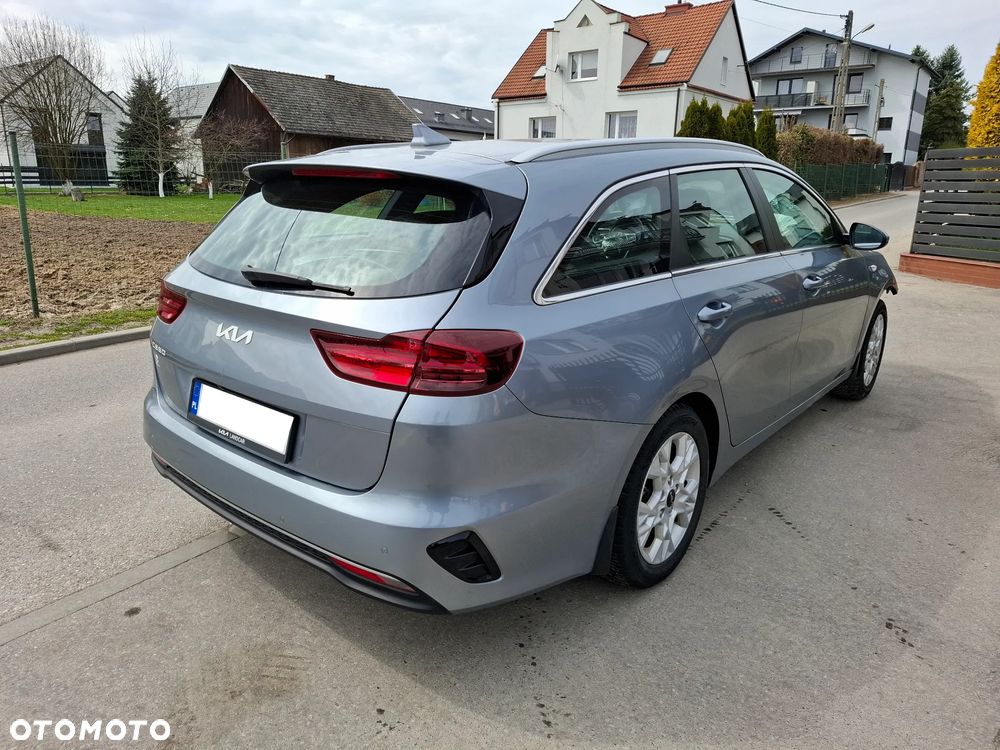 Kia Ceed - 1