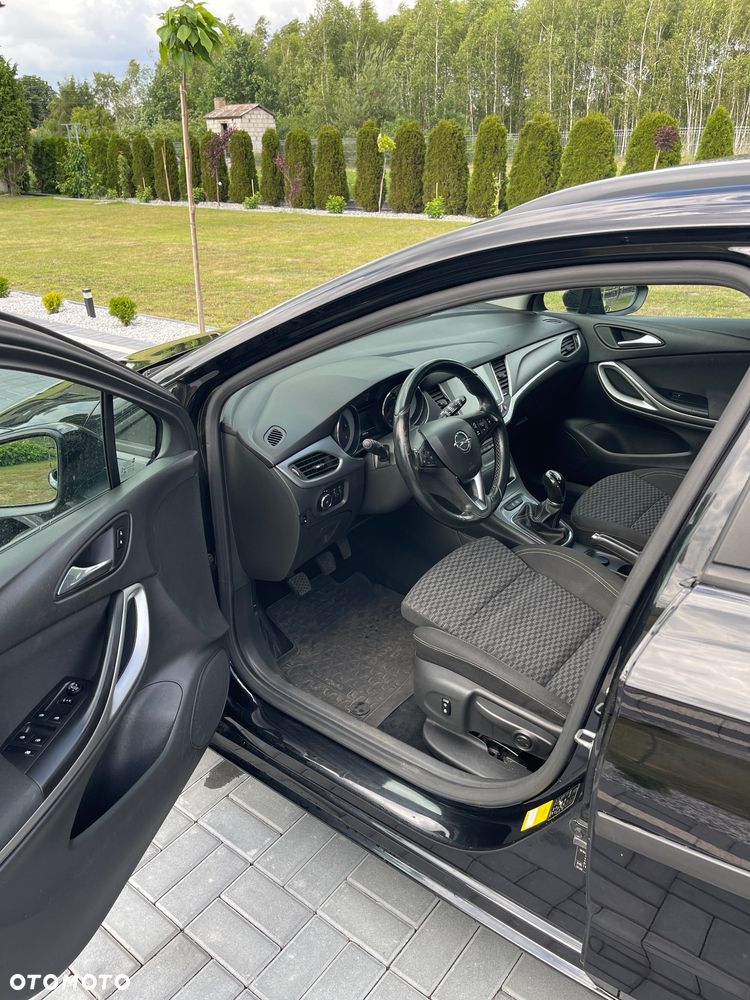 Opel Astra - 8