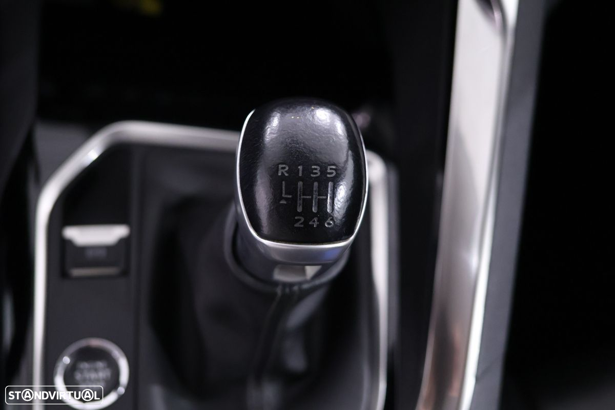 Peugeot 3008 - 17