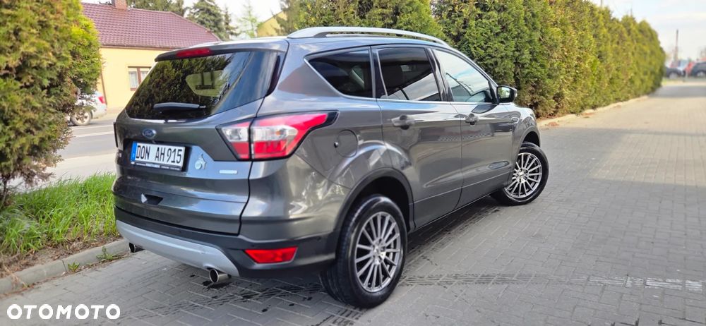 Ford Kuga 1.5 EcoBoost 2x4 Titanium - 15