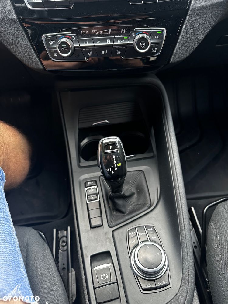 BMW X1 sDrive20d - 17