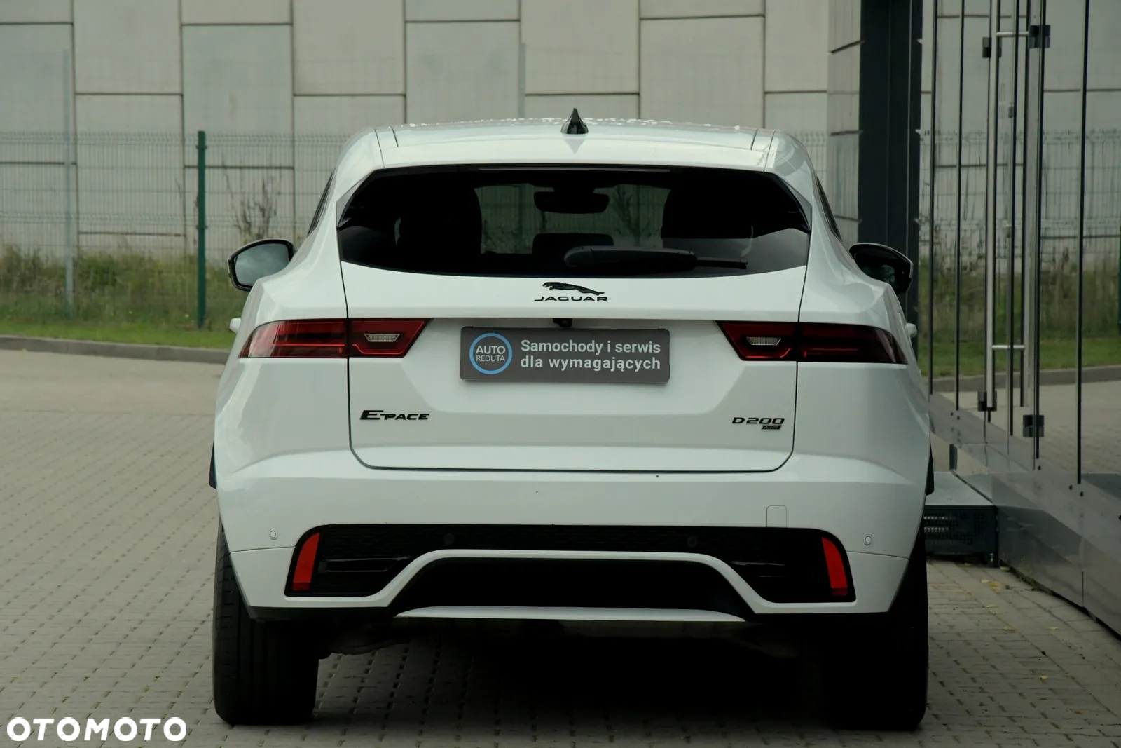 Jaguar E-Pace D200 AWD R-Dynamic S - 6