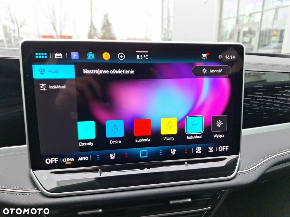 Volkswagen Passat - 38