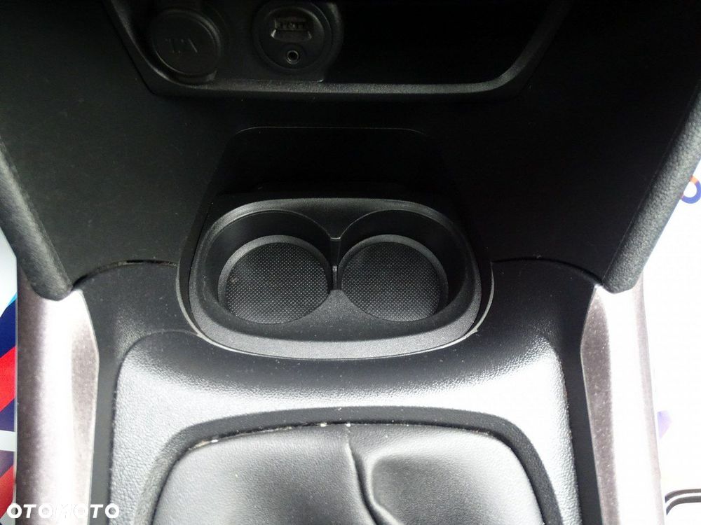 Peugeot 2008 1.2 Pure Tech Style - 33