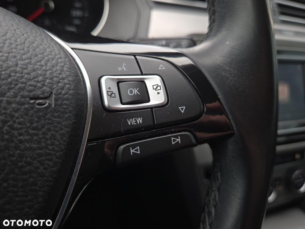 Volkswagen Passat Variant - 17