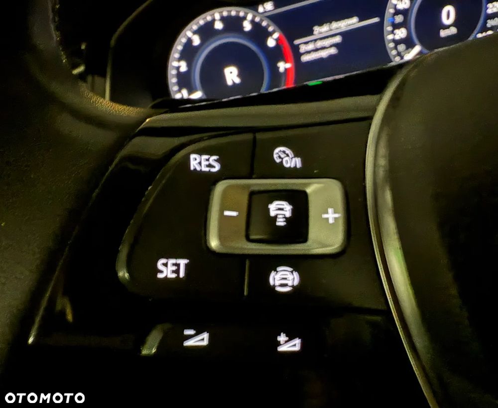 Volkswagen Passat 1.5 TSI EVO Highline DSG - 20