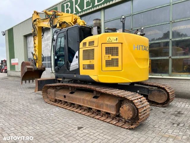 Hitachi ZX225USLC-5B - 5