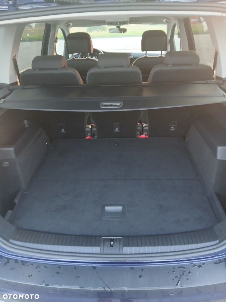 Volkswagen Touran 2.0 TDI SCR (BlueMotion Technology) DSG Comfortline - 16