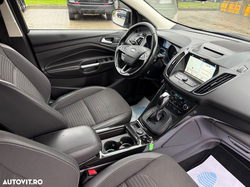 Ford Kuga 2.0 TDCi 4WD Powershift Titanium - 7