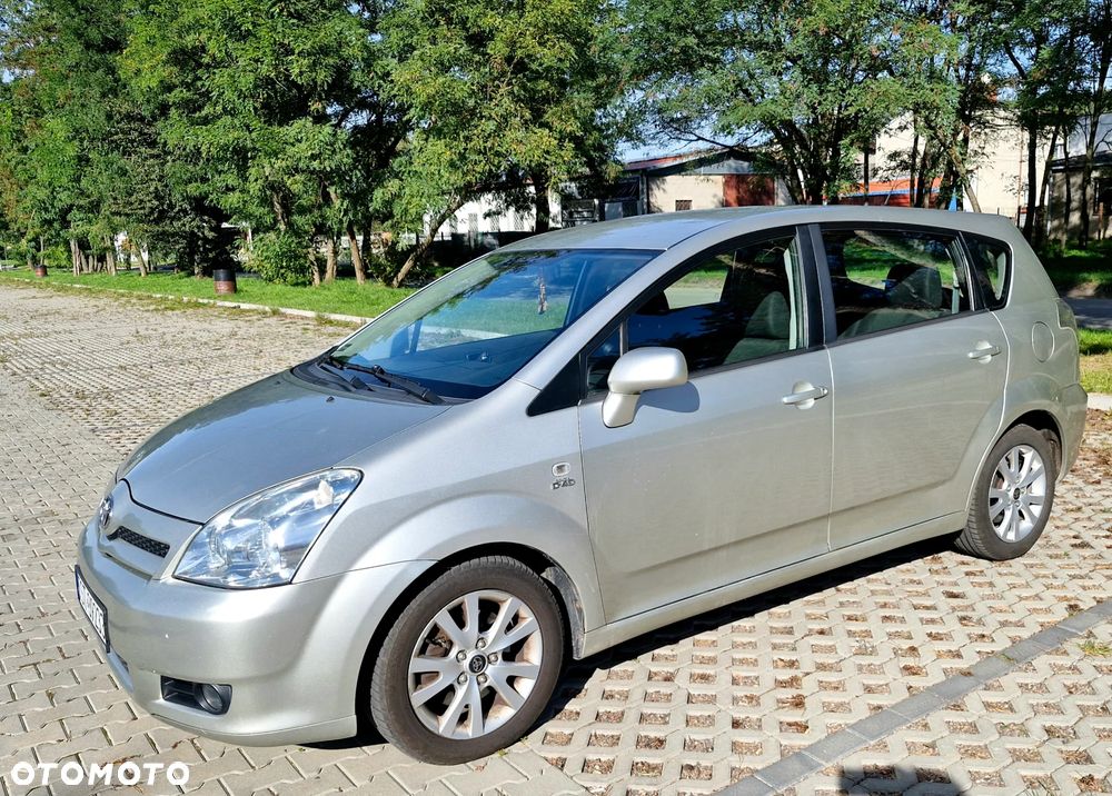 Toyota Corolla Verso 2.0 D-4D Prestige 7os - 2