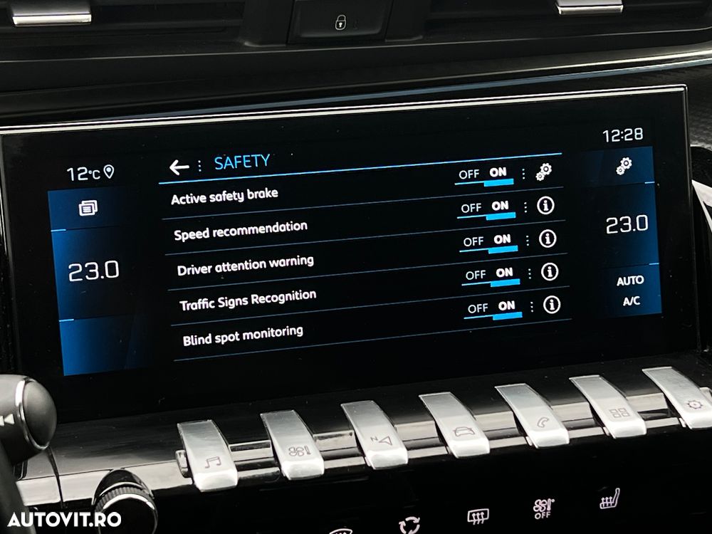 Peugeot 508 BlueHDi 130 EAT8 Allure - 36