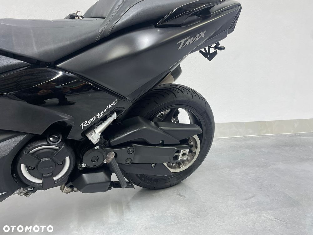 Yamaha Tmax - 10