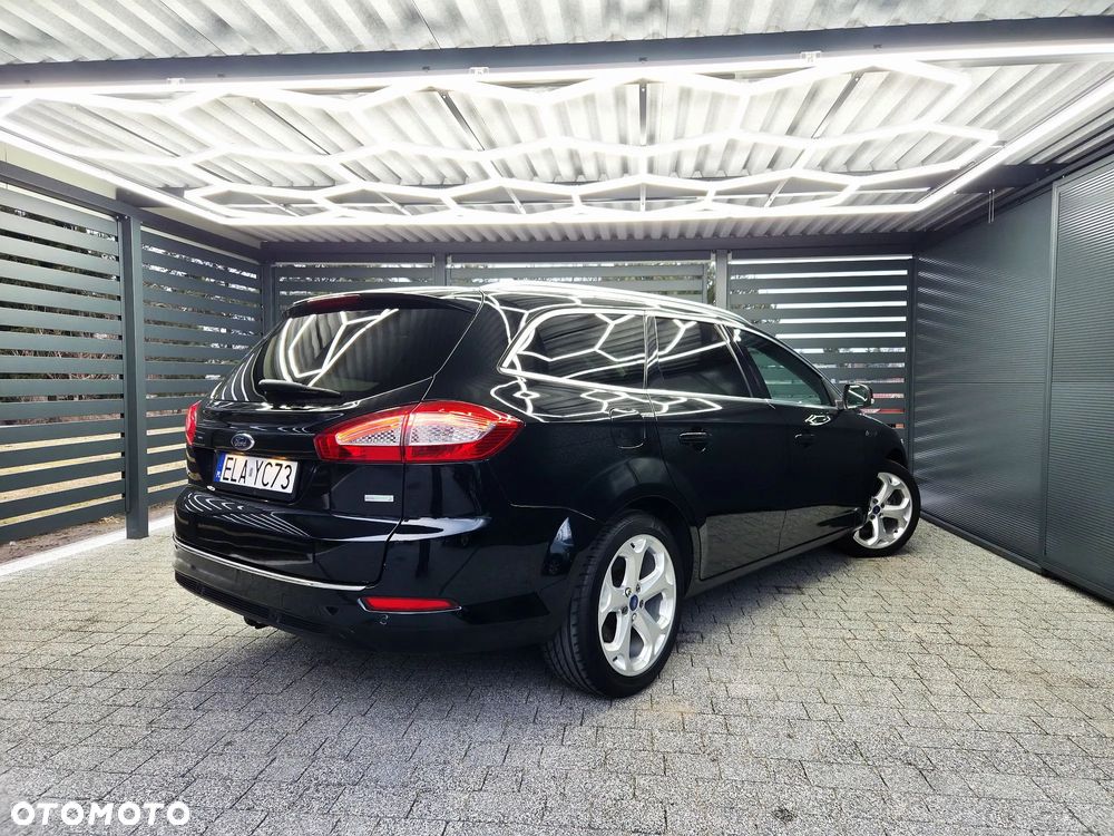 Ford Mondeo - 27