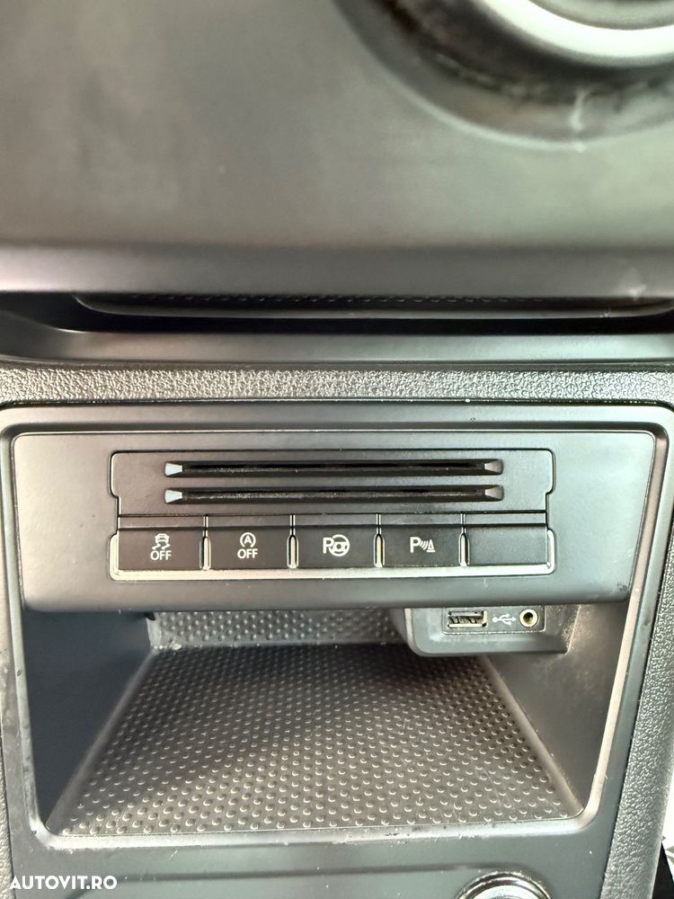 Volkswagen Tiguan - 27