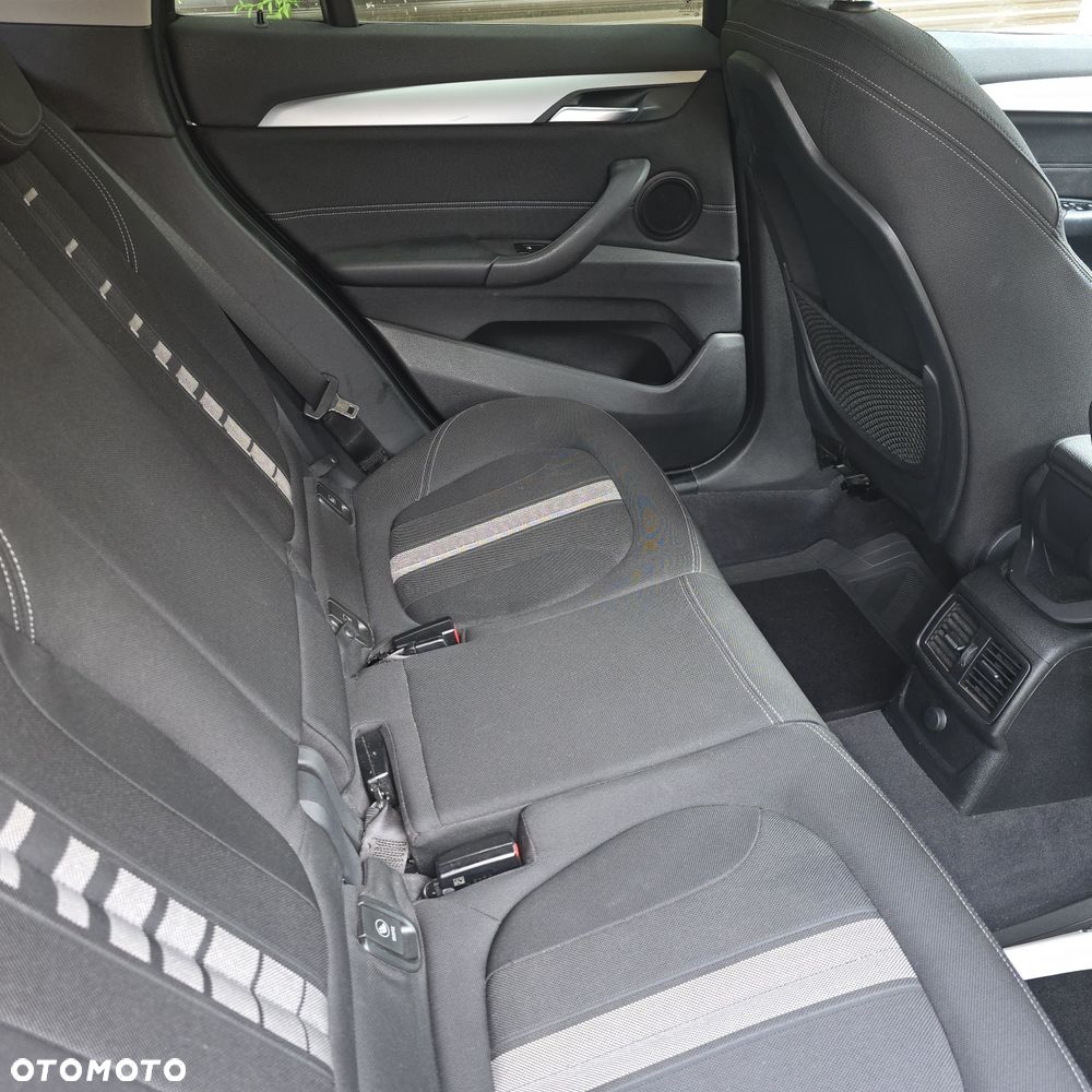 BMW X1 - 6