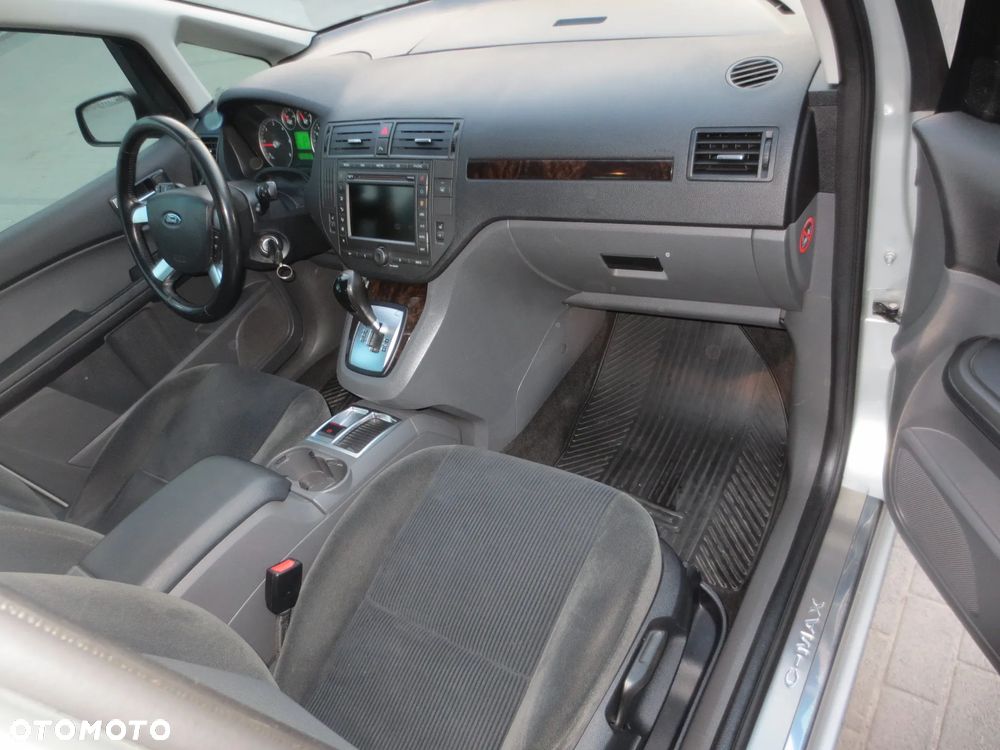Ford C-MAX - 13