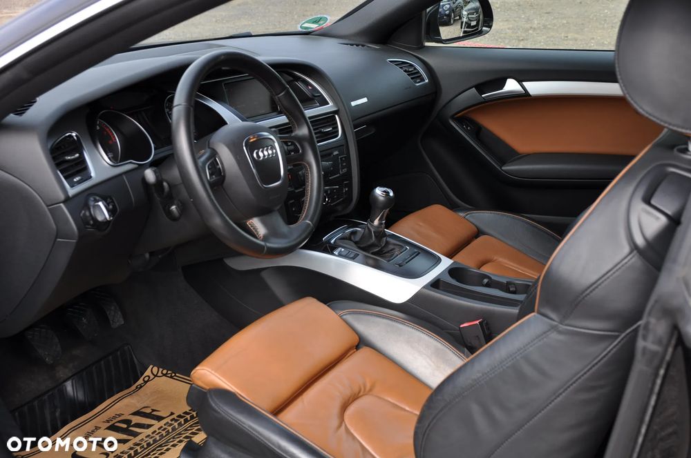 Audi A5 Coupé 1.8 TFSI - 11