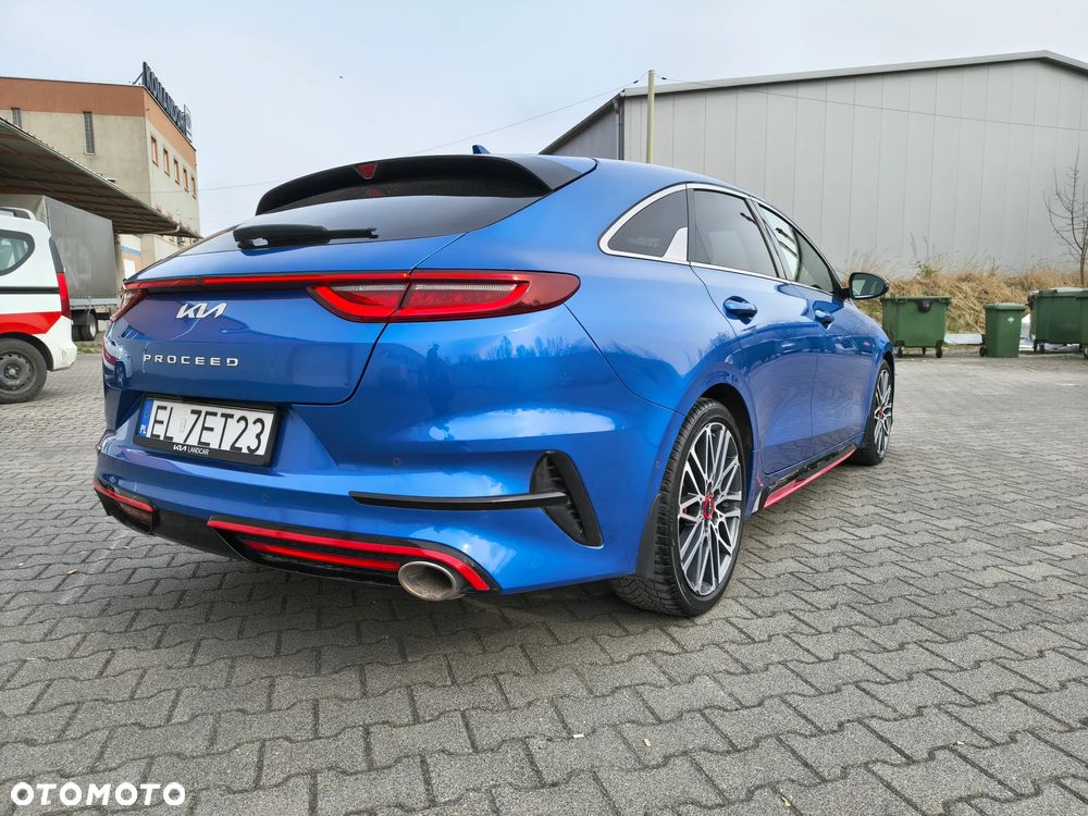 Kia ProCeed 1.6 T-GDI GT DCT - 4
