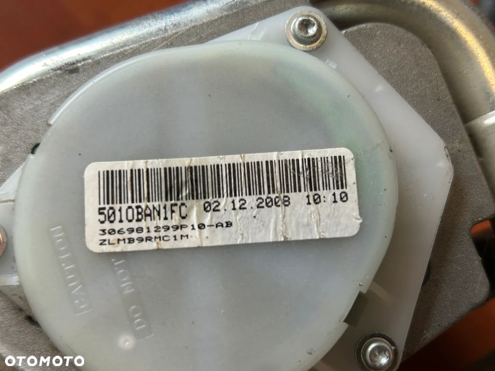 Opel Insignia A 306981299 3063932AA Pas bezpieczeństwa Przód - 2