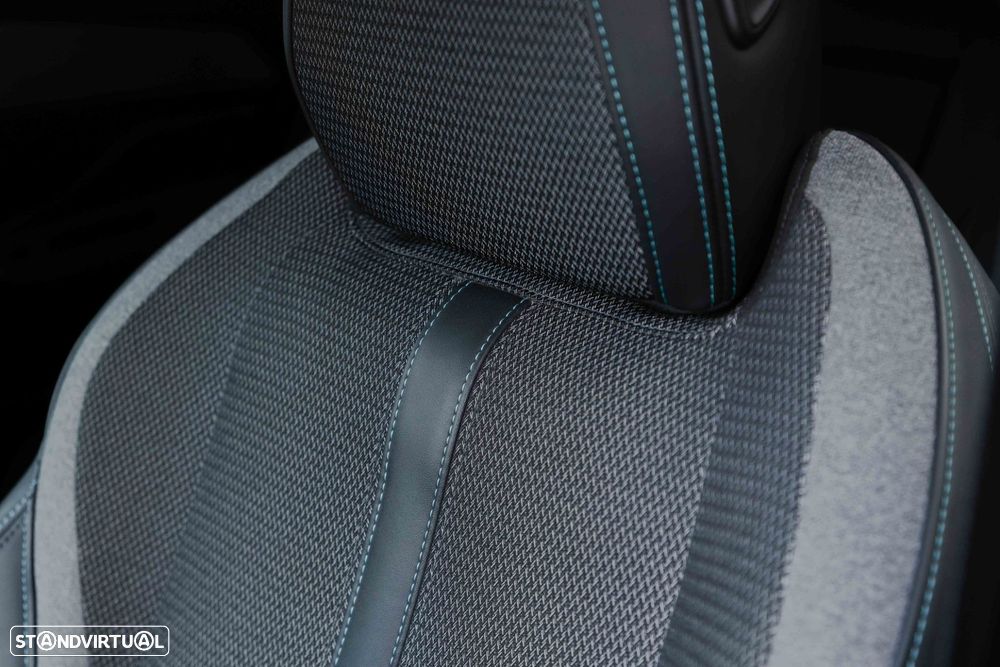 Peugeot 308 SW 1.6 Hybrid Allure Pack e-EAT8 - 14