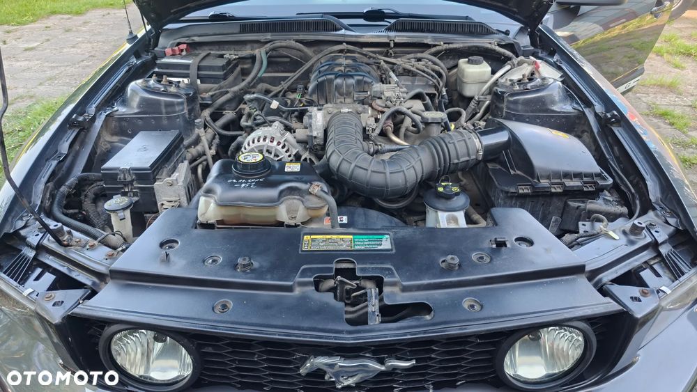 Ford Mustang 4.0 V6 - 6