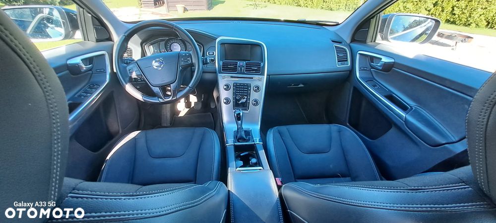 Volvo XC 60 D3 Momentum - 7
