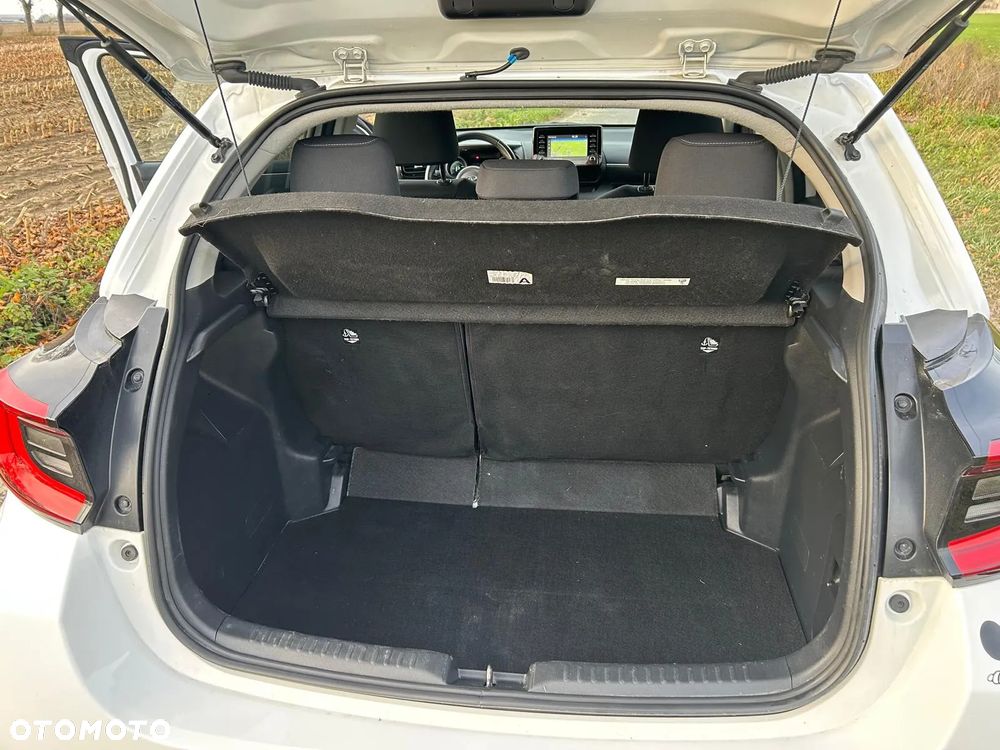 Toyota Yaris Hybrid 1.5 Executive - 23