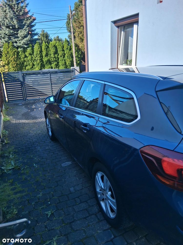 Opel Astra 1.6 - 6