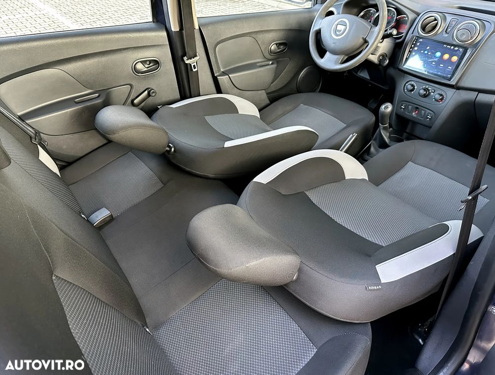 Dacia Sandero - 12